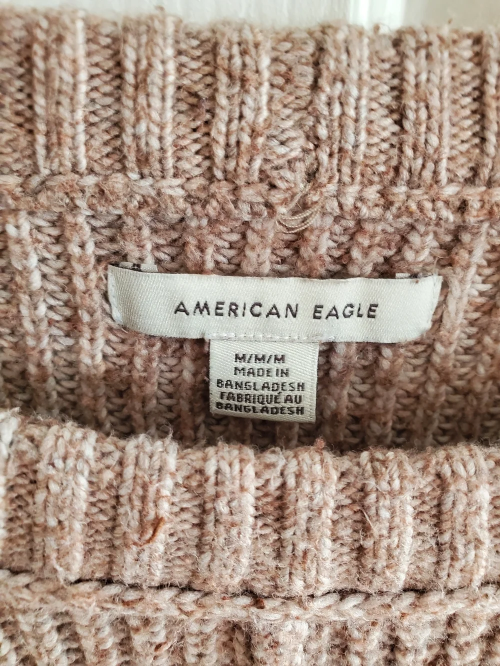 American Eagle crewneck sweater, textured, cropped knit pullover Size M